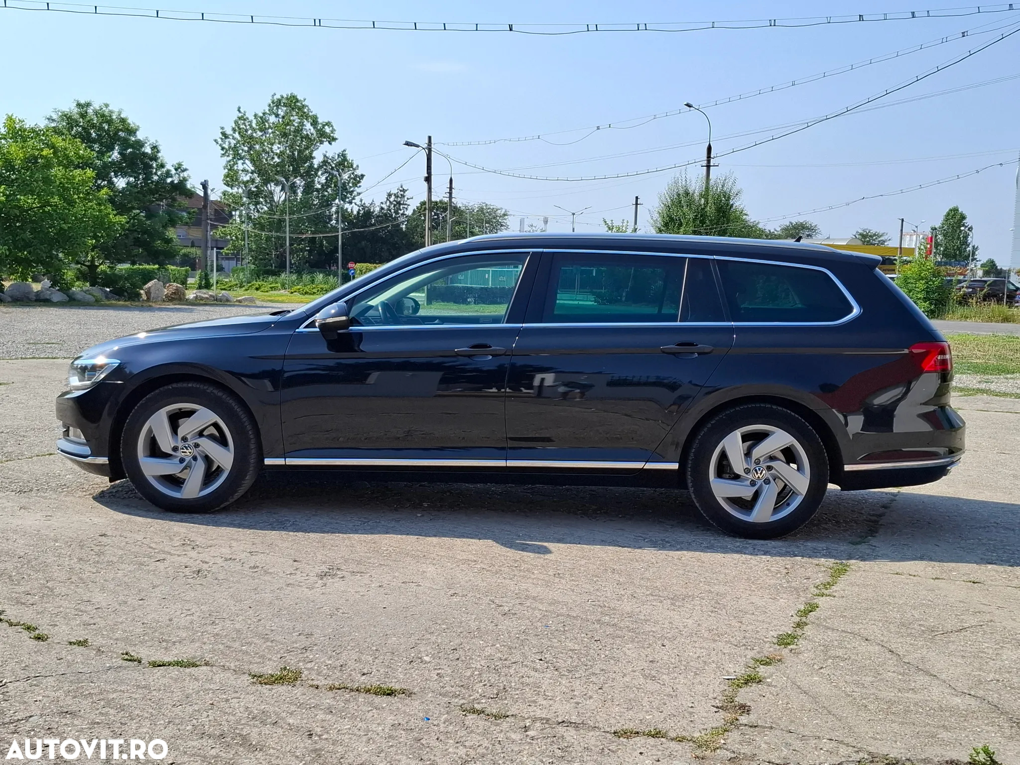 Volkswagen Passat Variant 2.0 TDI DSG R Executive - 4