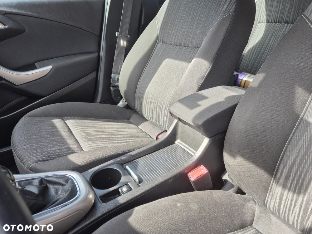 Opel Astra 1.6 - 19