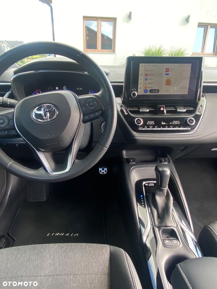Toyota Corolla 1.8 Hybrid Comfort - 18