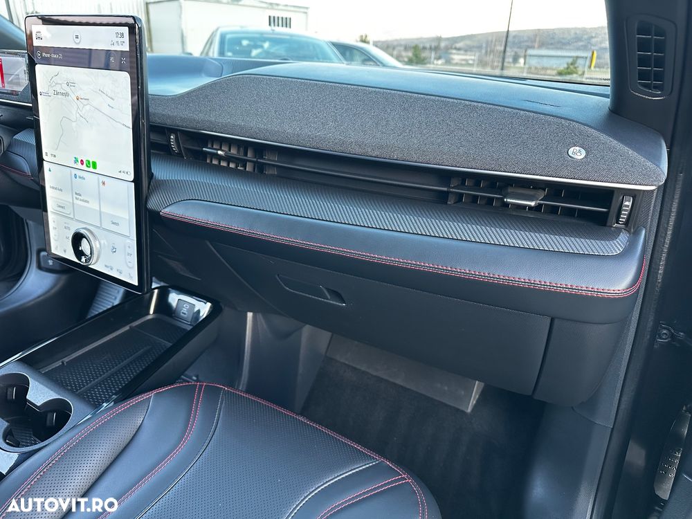 Ford Mustang Mach-E AWD Extended Range 258 kW Premium - 34