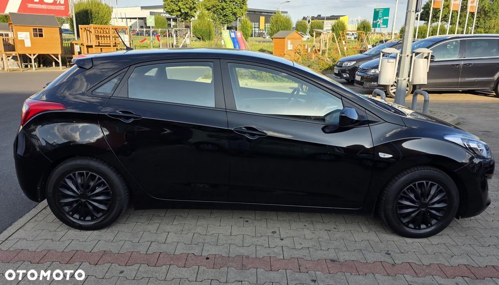 Hyundai i30 1.4 Comfort - 10