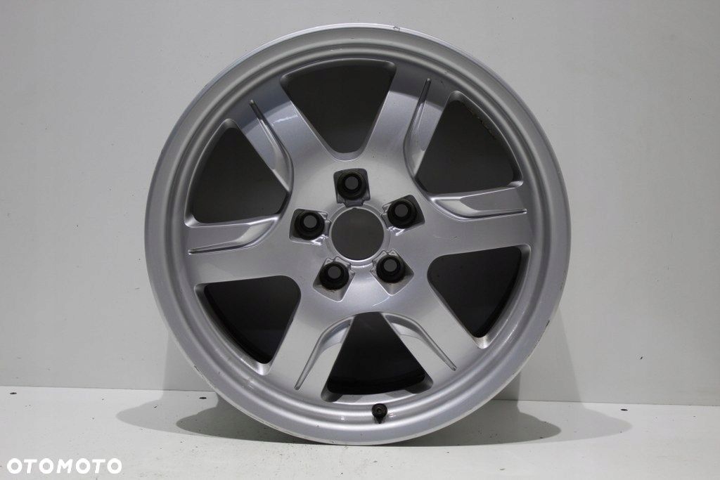 Audi A5 8T0 Felga Felgi 17" - 1
