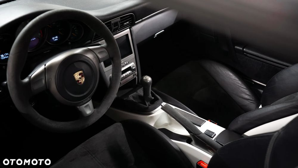 Porsche 911 GT3 - 17