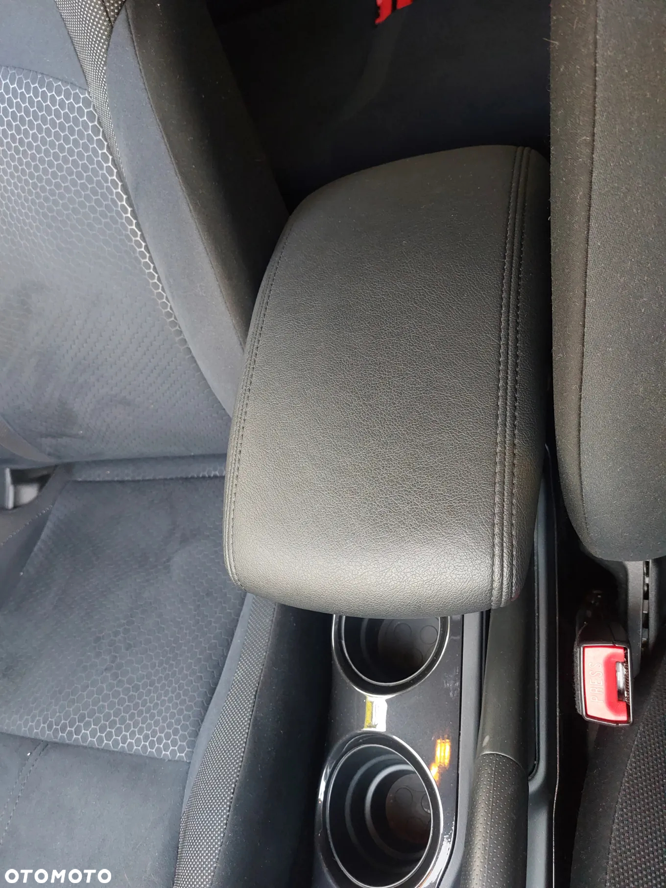 Nissan Juke 1.6 Acenta Xtronic - 10