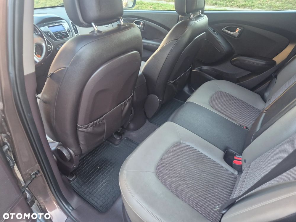 Hyundai ix35 2.0 CRDi 4WD Premium - 10