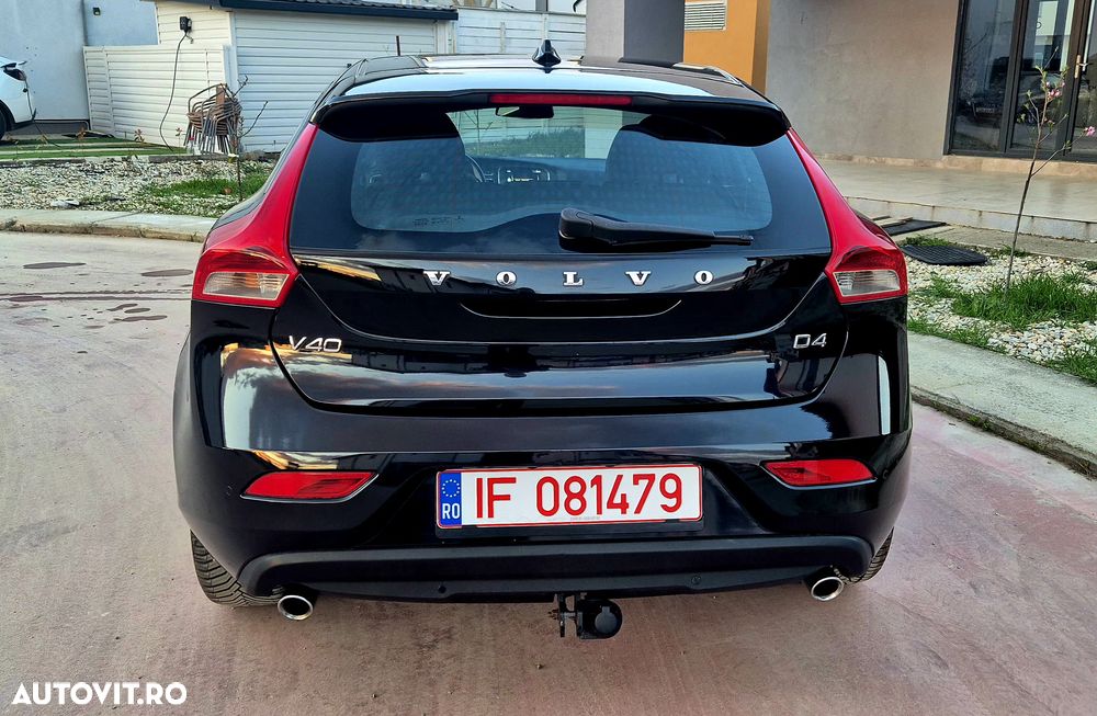 Volvo V40 D4 VEA Momentum - 11