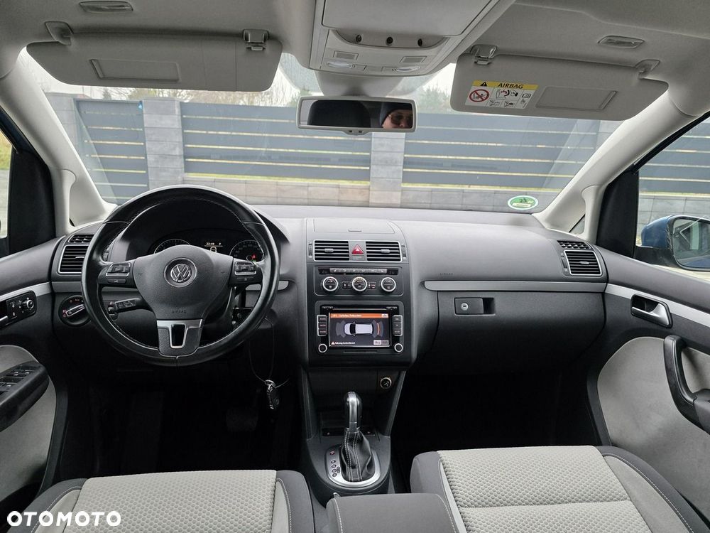 Volkswagen Touran 2.0 TDI DPF DSG Cross - 6