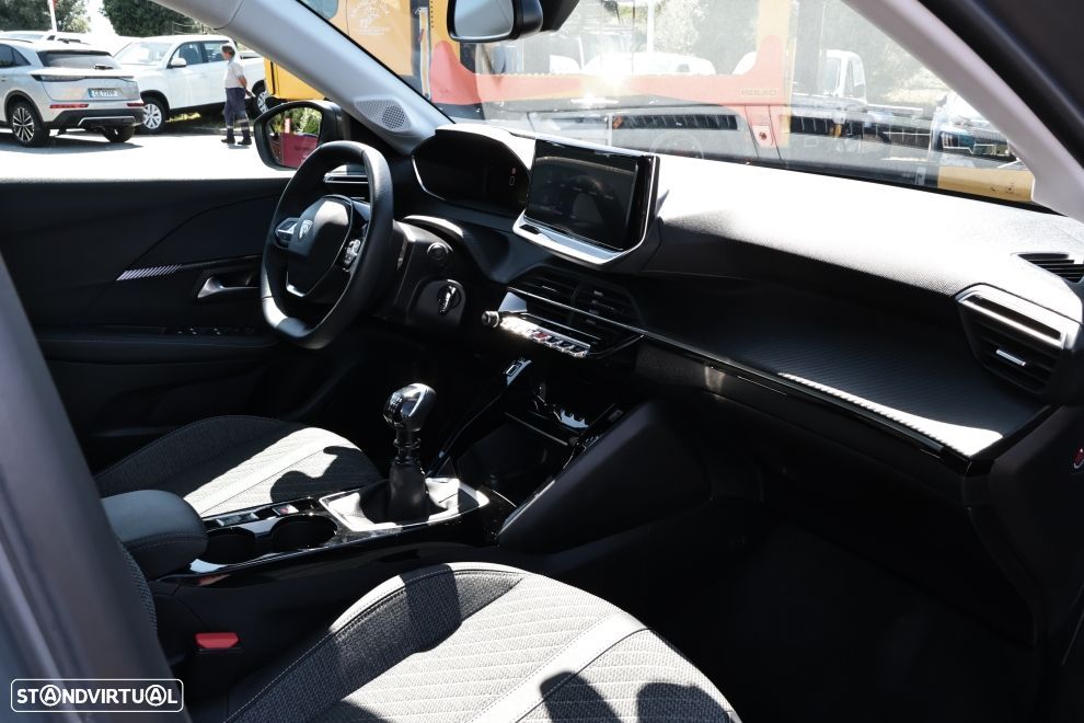 Peugeot 208 1.2 PureTech Allure - 13