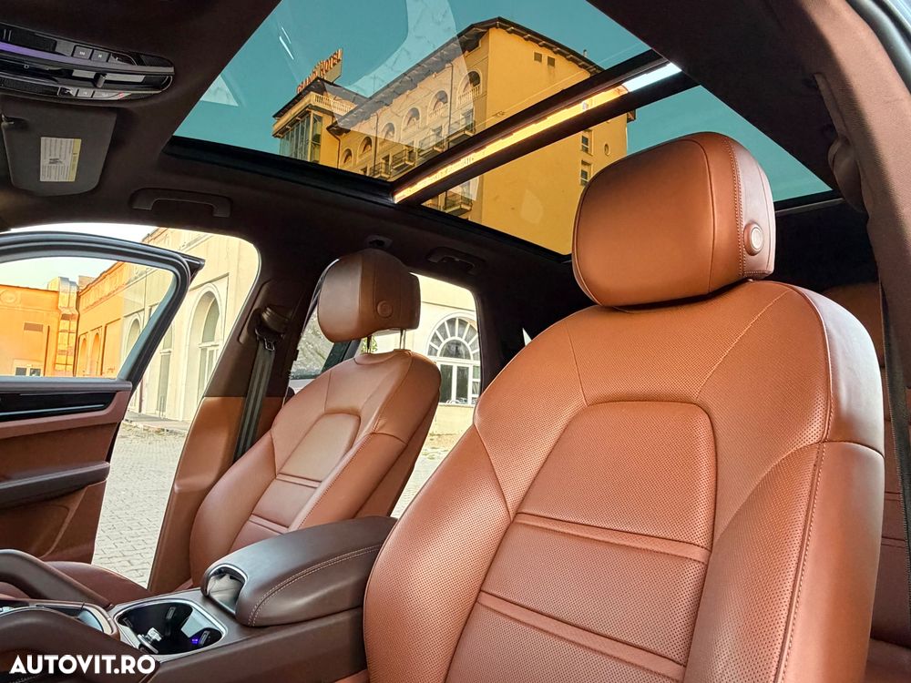 Porsche Cayenne S Tiptronic S - 15