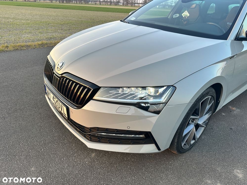 Skoda Superb 2.0 TDI SCR Sportline DSG - 26