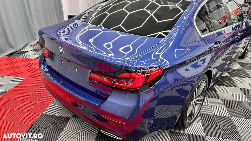 BMW Seria 5 530e Aut. - 6