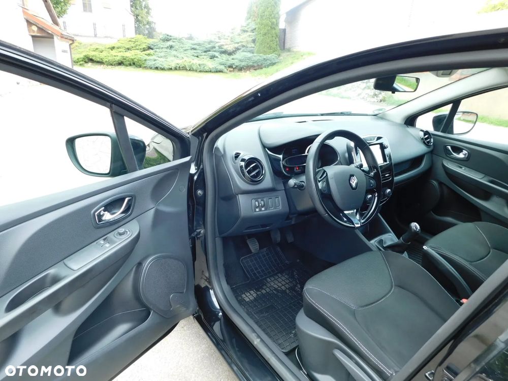 Renault Clio 1.2 16V 75 LIMITED - 15