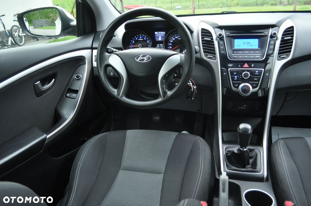 Hyundai i30 blue 1.4 Classic - 21