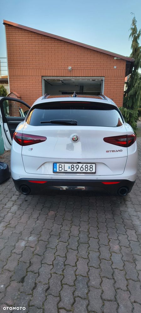 Alfa Romeo Stelvio 2.0 Turbo Sprint Q4 - 7