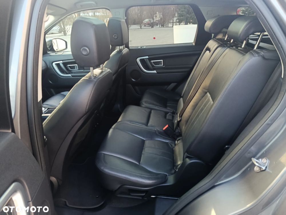 Land Rover Discovery Sport TD4 HSE Luxury - 22