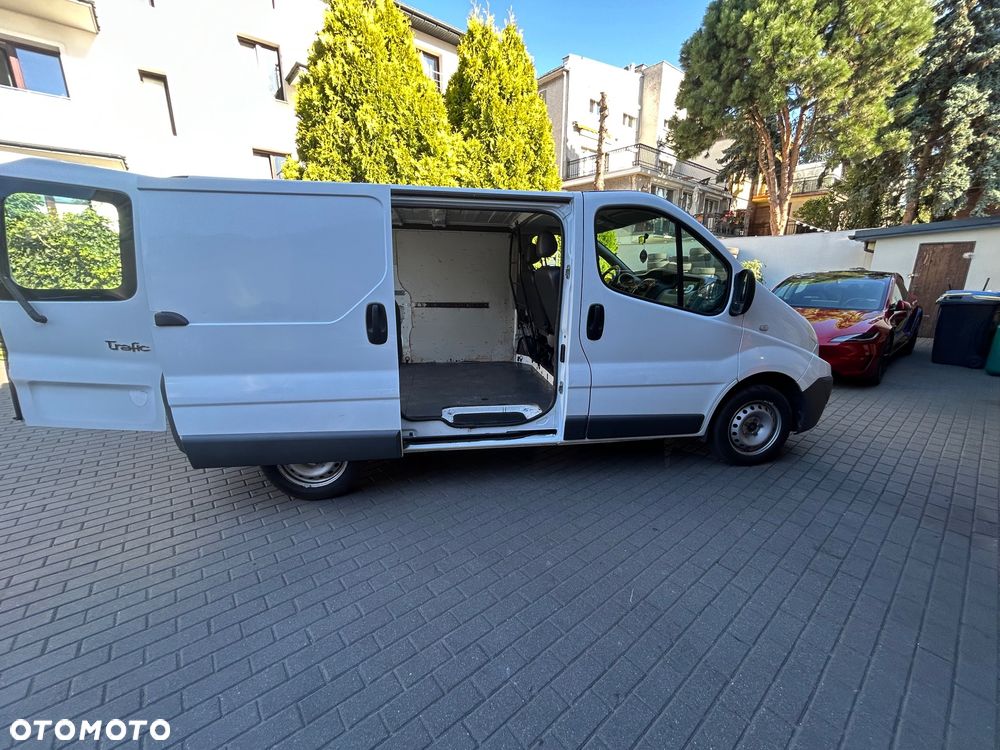 Renault Trafic - 10
