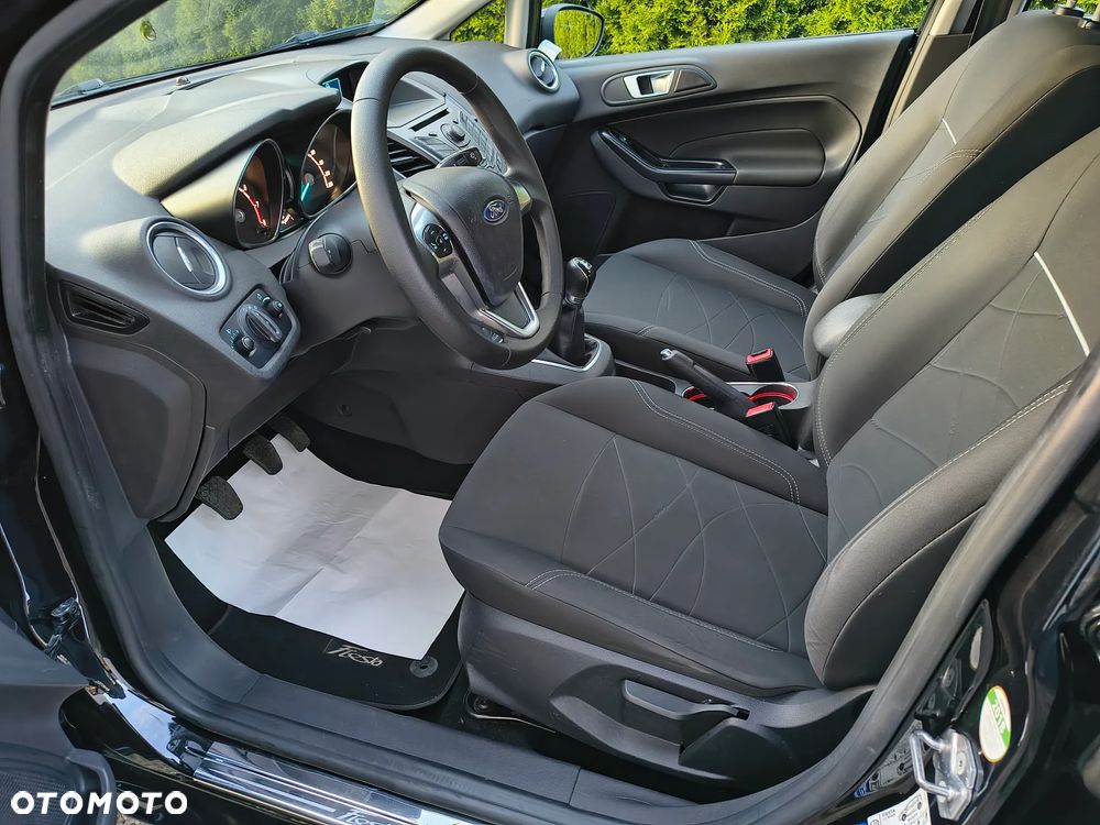 Ford Fiesta 1.25 Ambiente - 6