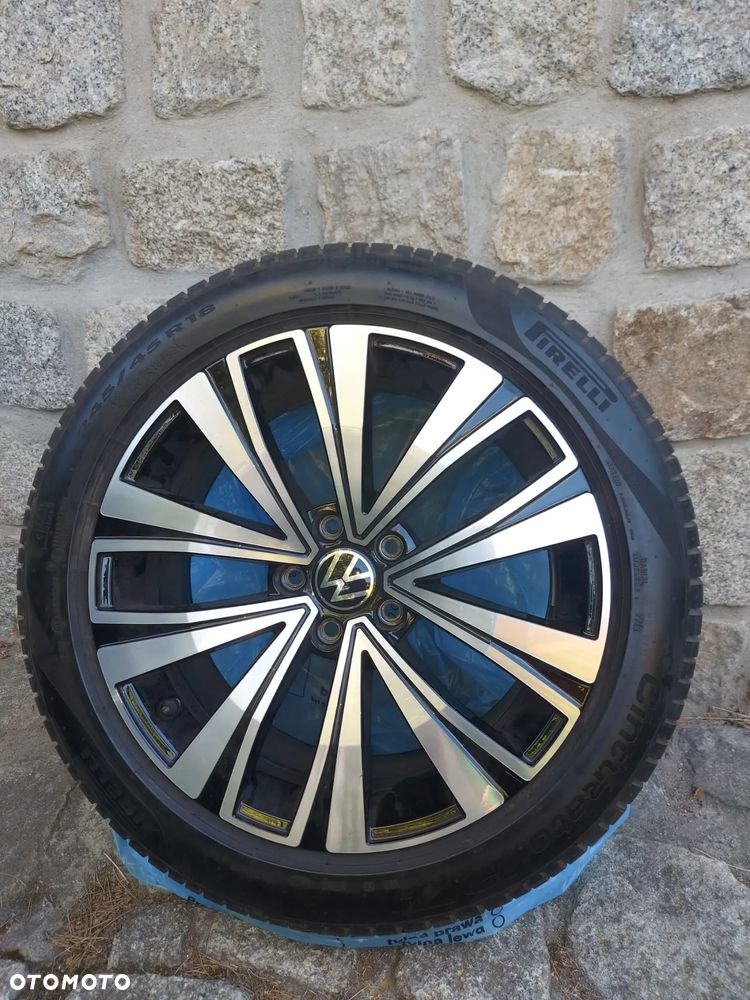 Kola kpl OE VW rozmiar  8JX18H2, Pirelli Cinturato P7 245/45, Użytkowane jeden sezon - 9