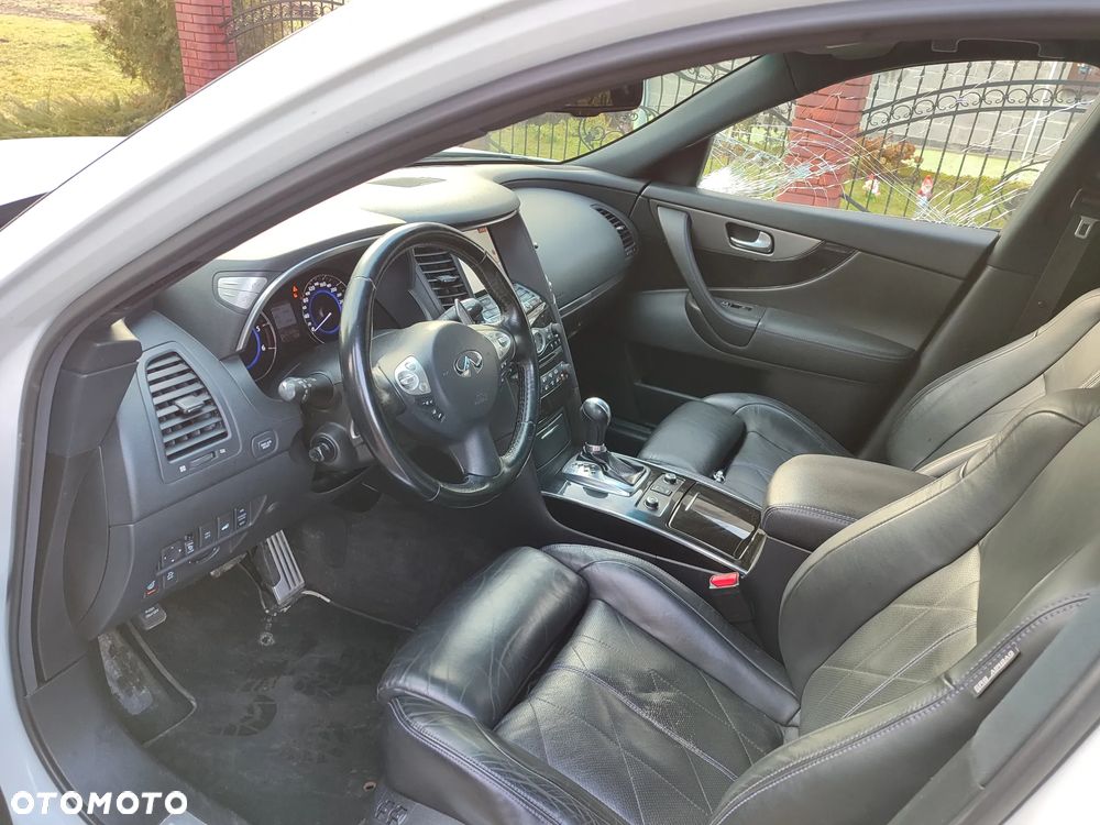 Infiniti QX70 3.0d S - 18