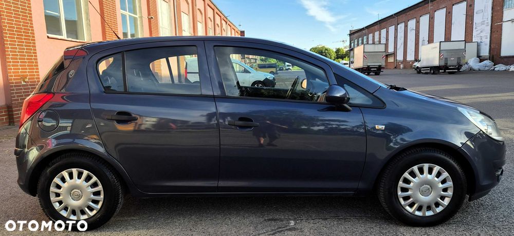 Opel Corsa - 4