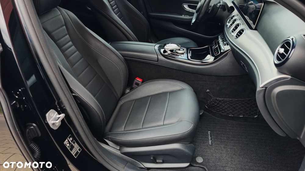 Mercedes-Benz Klasa E 220 d 9G-TRONIC Avantgarde - 21