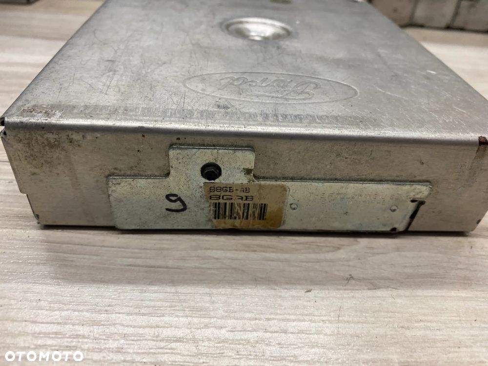 KOMPUTER STEROWNIK SILNIKA ECU FORD SCORPIO 88GB12A650AB - 3