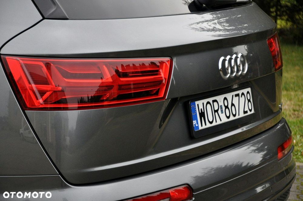 Audi Q7 - 16