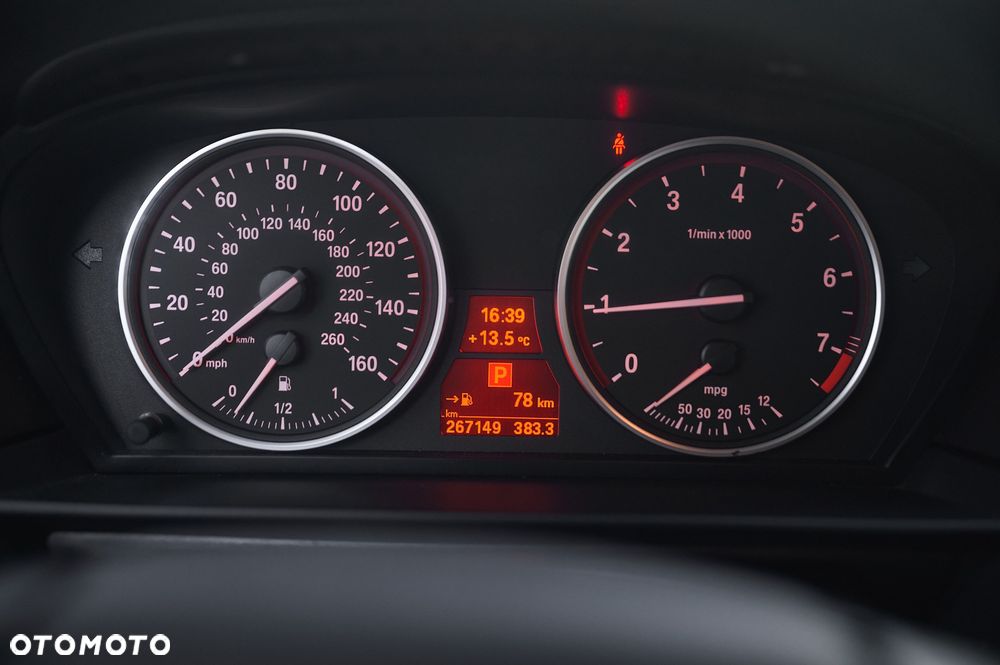 BMW Seria 5 535i xDrive Sport-Aut Modern Line - 34