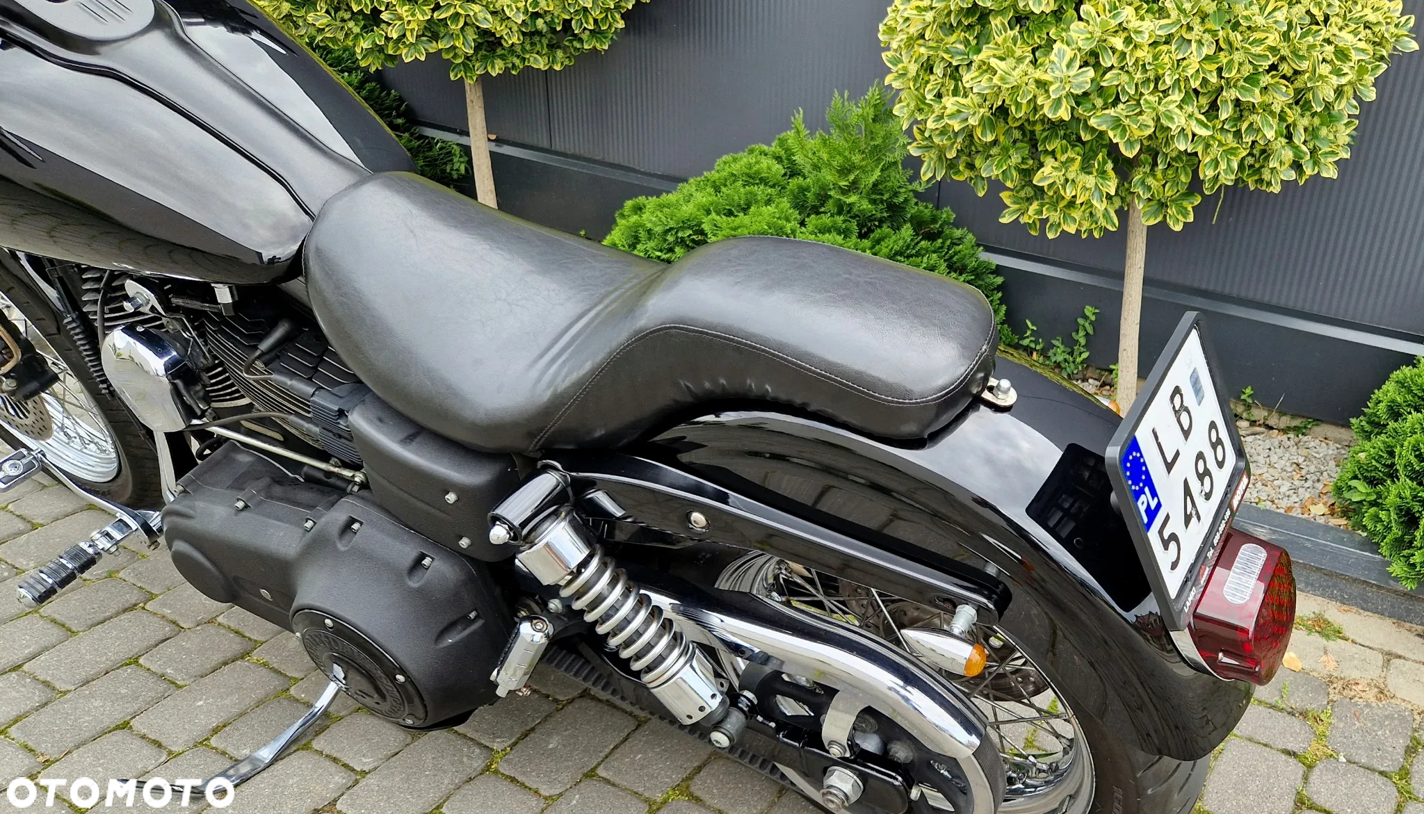 Harley-Davidson Dyna Street Bob - 12