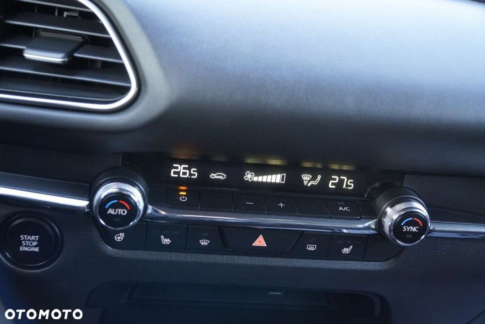 Mazda CX-30 SKYACTIV-D 1.8 - 22