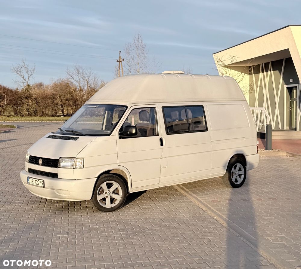 Volkswagen Transporter - 1