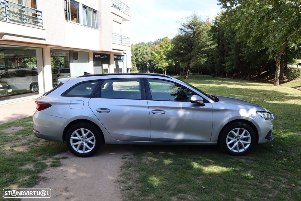 SEAT Leon ST 2.0 TDI Style - 4