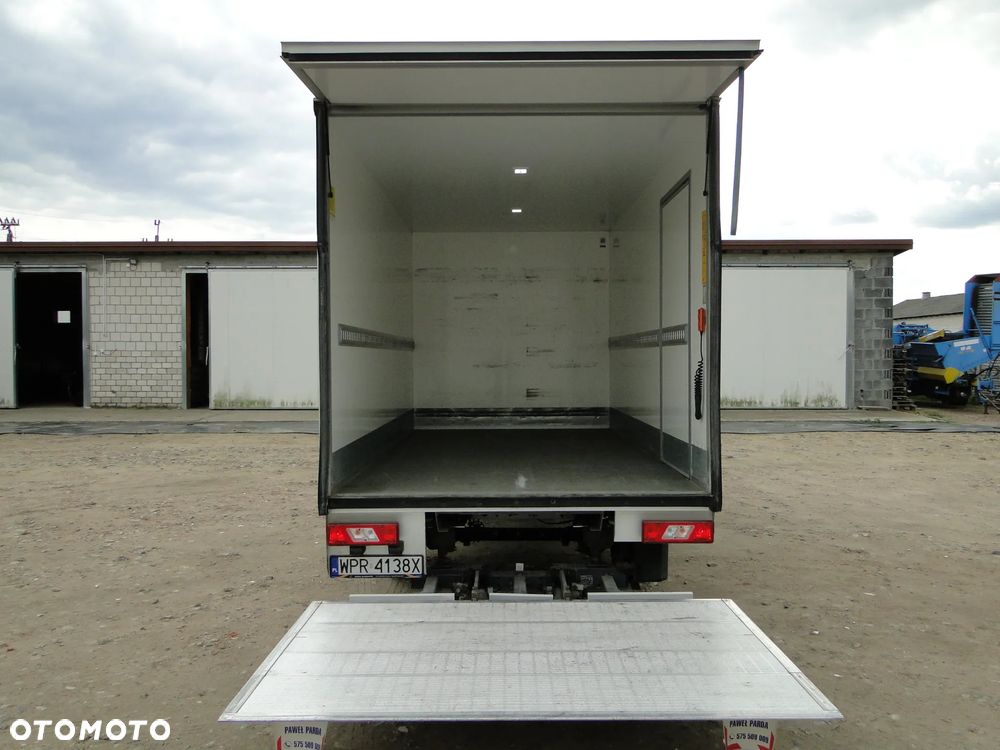 Ford Transit - 9