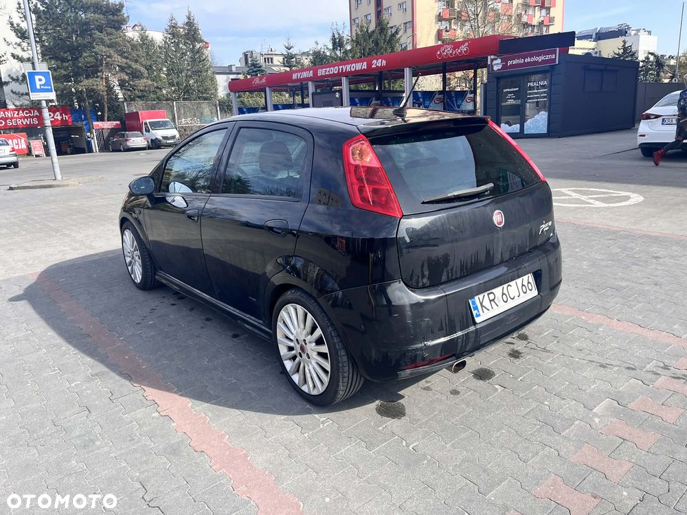 Fiat Punto - 18