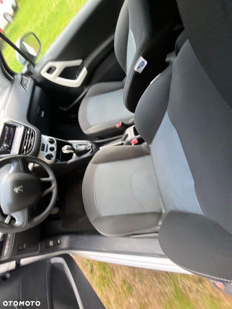 Peugeot 208 PureTech 68 Active - 6