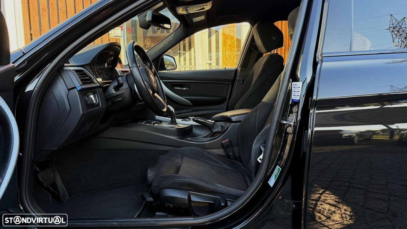 BMW 320 d Auto Pack M - 29