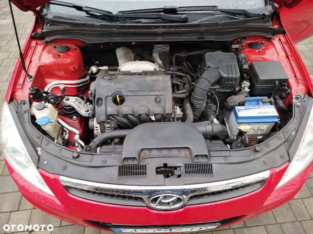 Hyundai i30 1.4 Base - 23