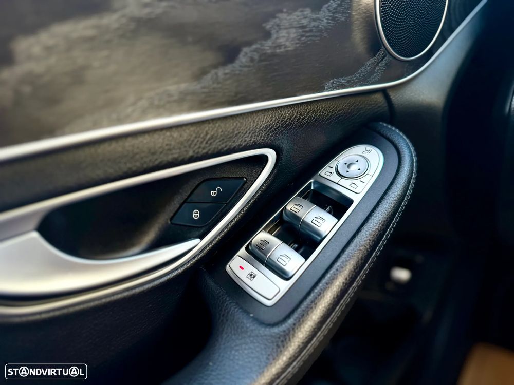 Mercedes-Benz C 300 de AMG Line - 15