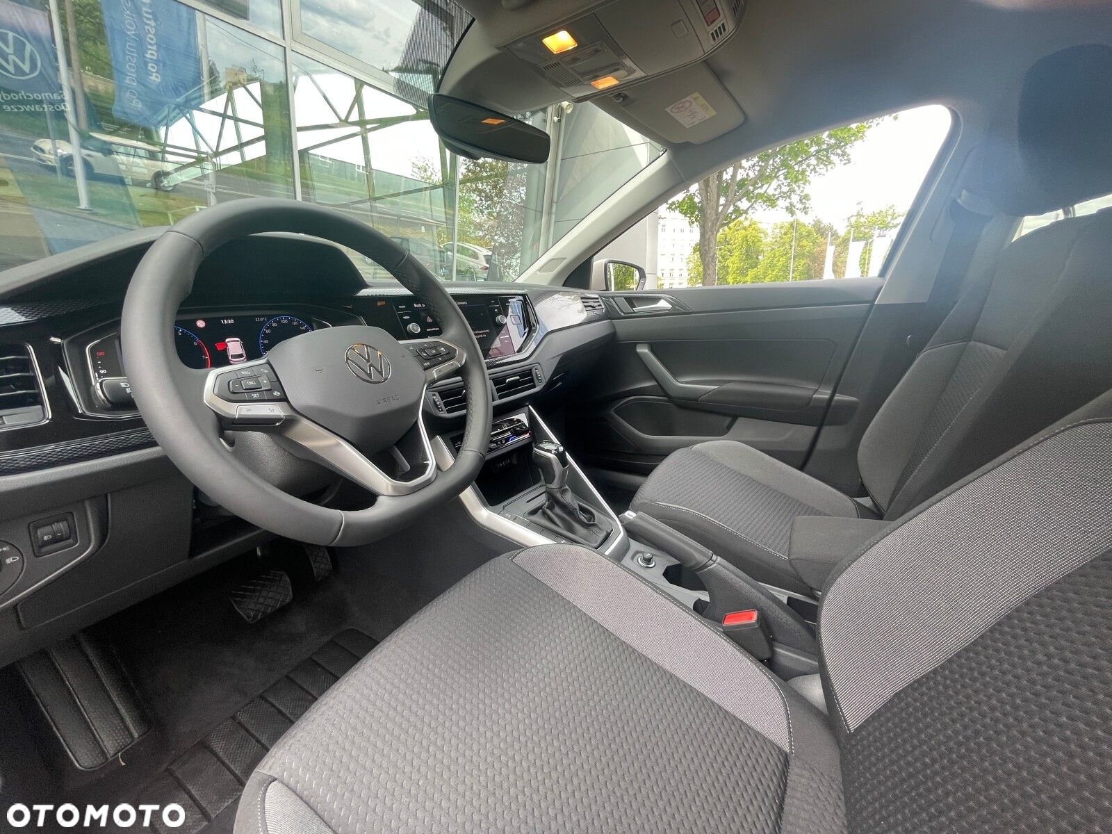 Volkswagen Polo - 11