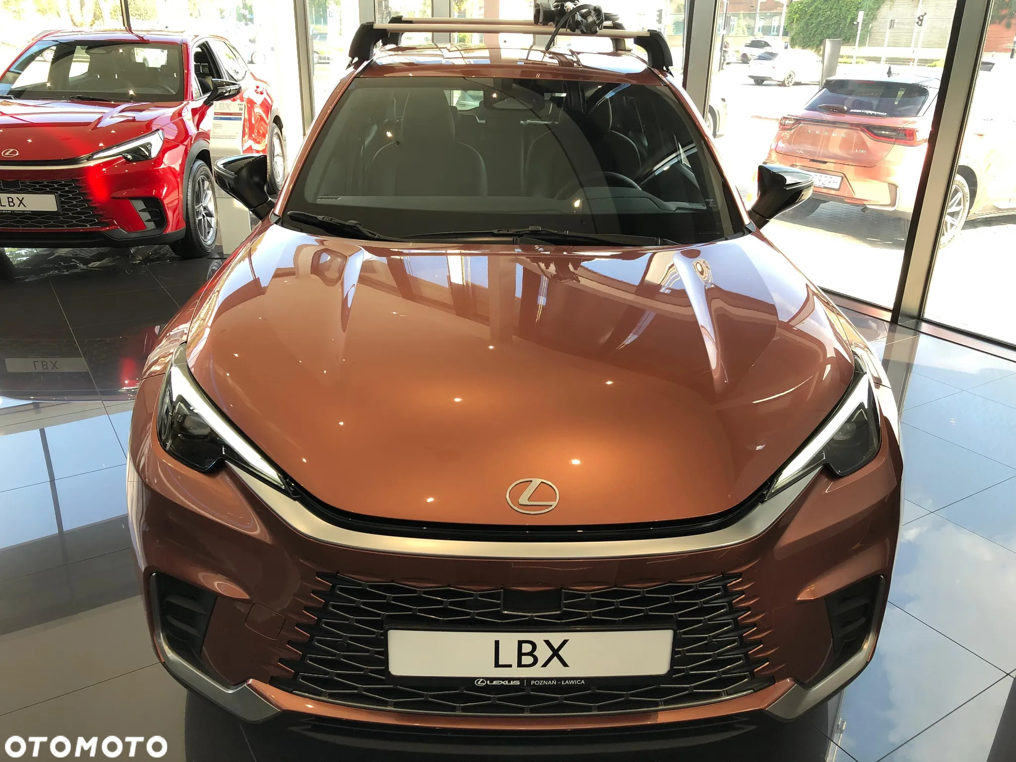 Lexus LBX 1.5 Hybrid Elegant - 2