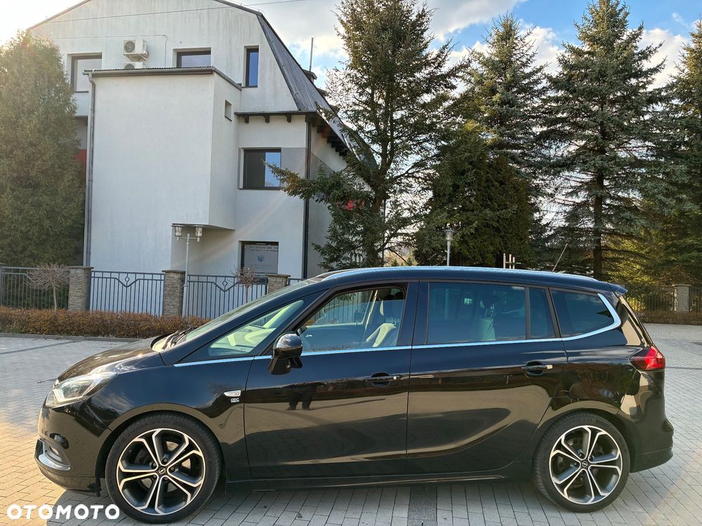Opel Zafira - 3