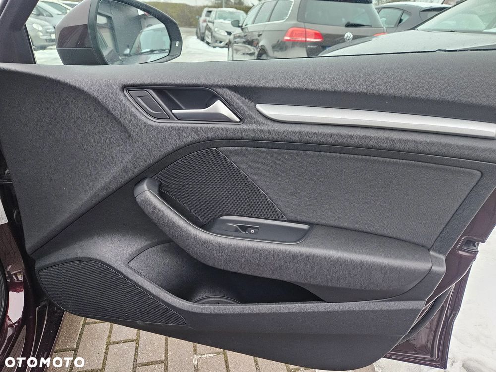 Audi A3 Sportback 2.0 TDI (clean diesel) Attraction - 18