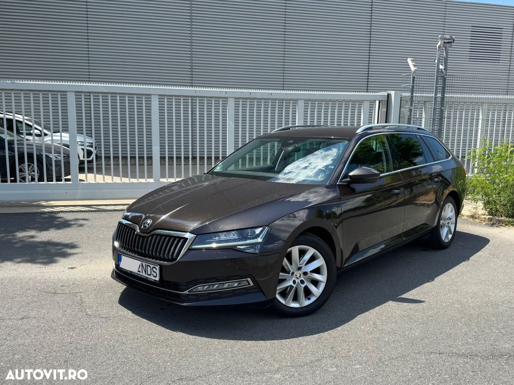 Skoda Superb 2.0 TDI DSG Style - 1