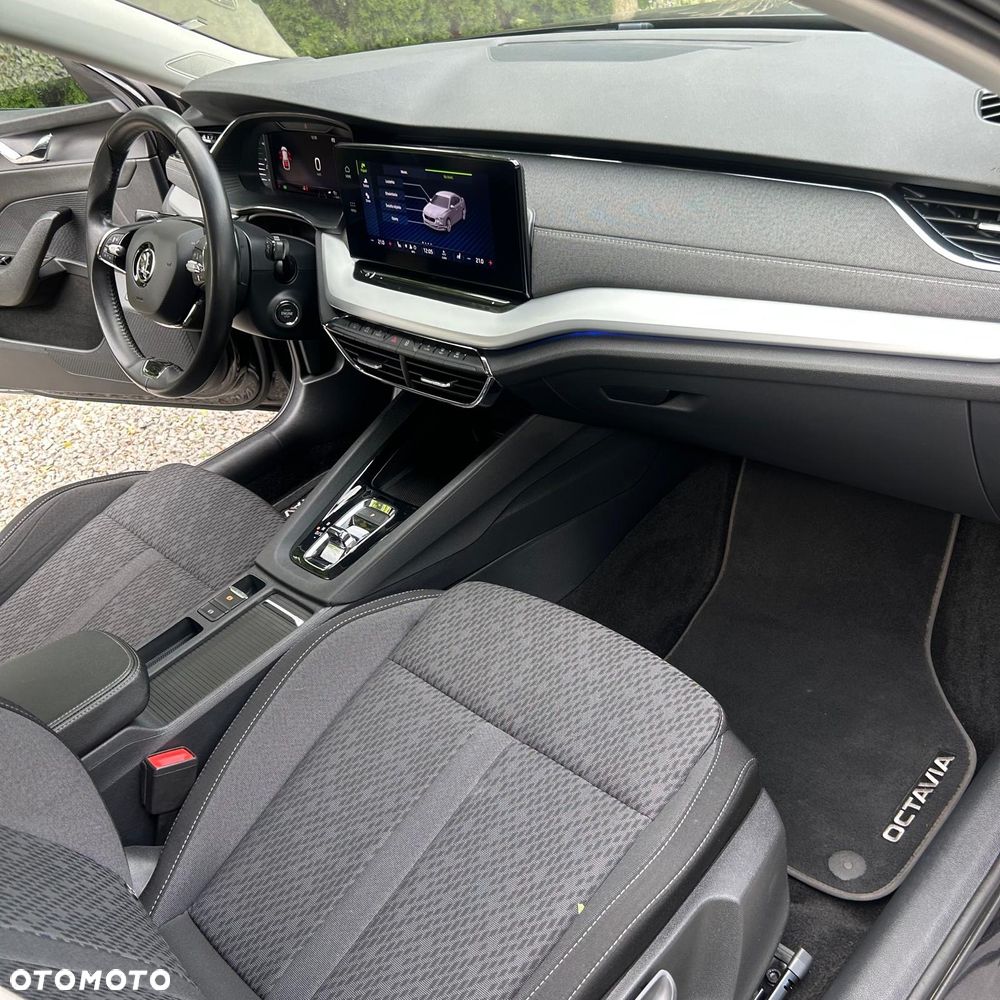 Skoda Octavia 1.5 TSI e-Tec Ambition DSG - 27