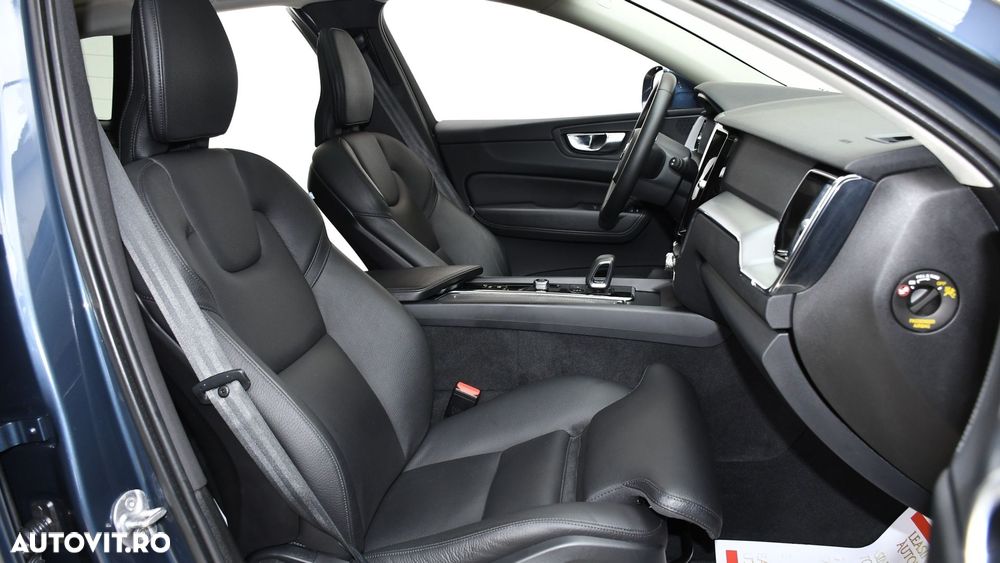 Volvo XC 60 Recharge T6 Twin Engine eAWD Inscription Expression - 10