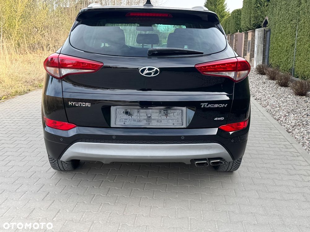 Hyundai Tucson 2.0 CRDi 4WD Advantage - 9