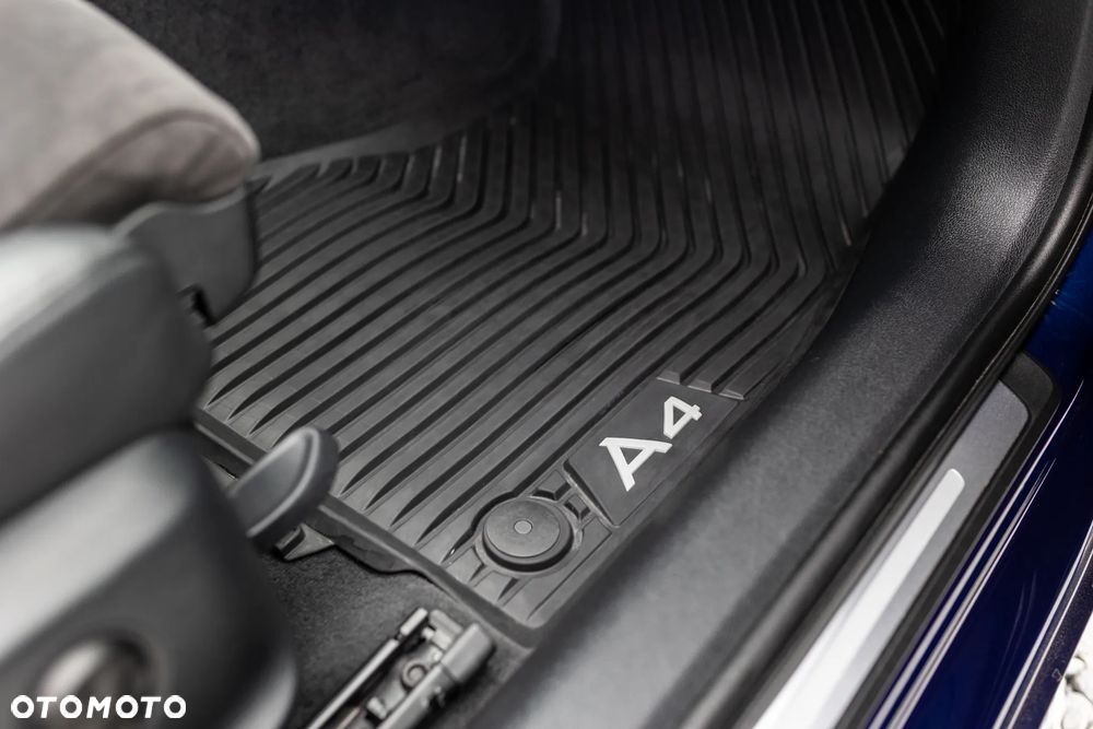 Audi A4 Avant 2.0 TDI S tronic quattro sport - 14