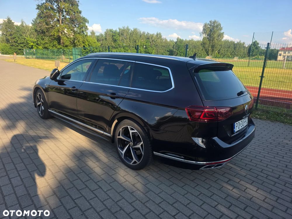 Volkswagen Passat - 5
