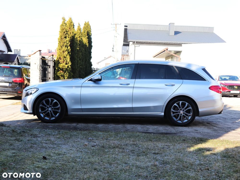 Mercedes-Benz Klasa C 180 Avantgarde - 9