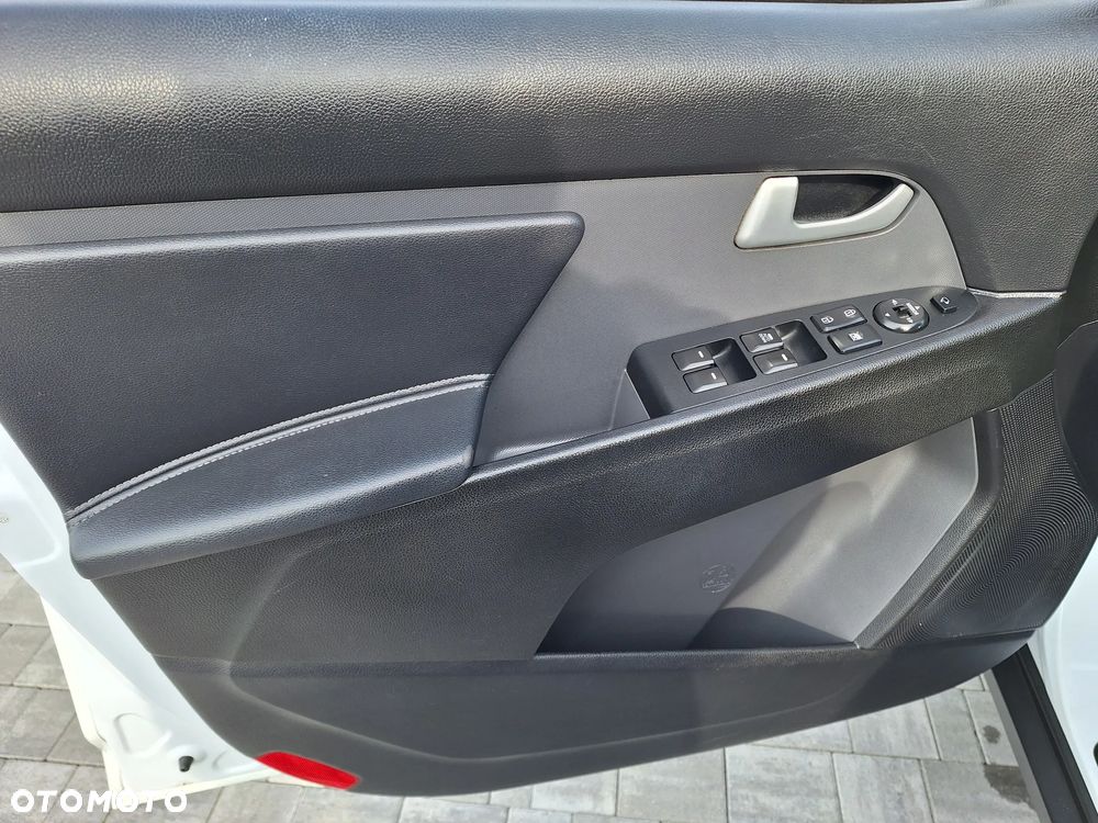 Kia Sportage 2.0 CRDI Business Line 4WD - 11